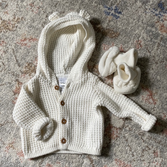 Knit Sweater & Booties - Picture 1 of 2